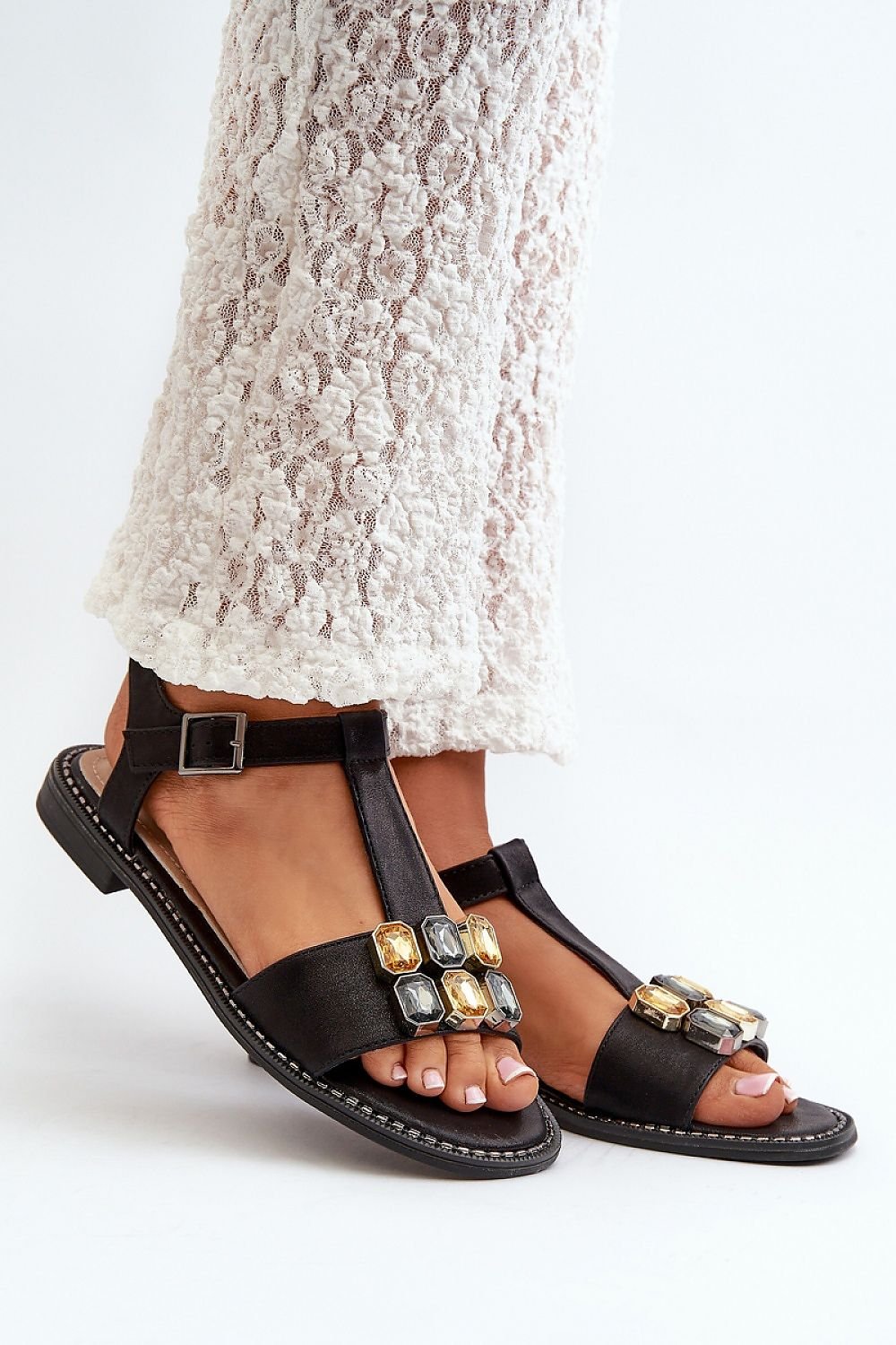 Sandals model 198408